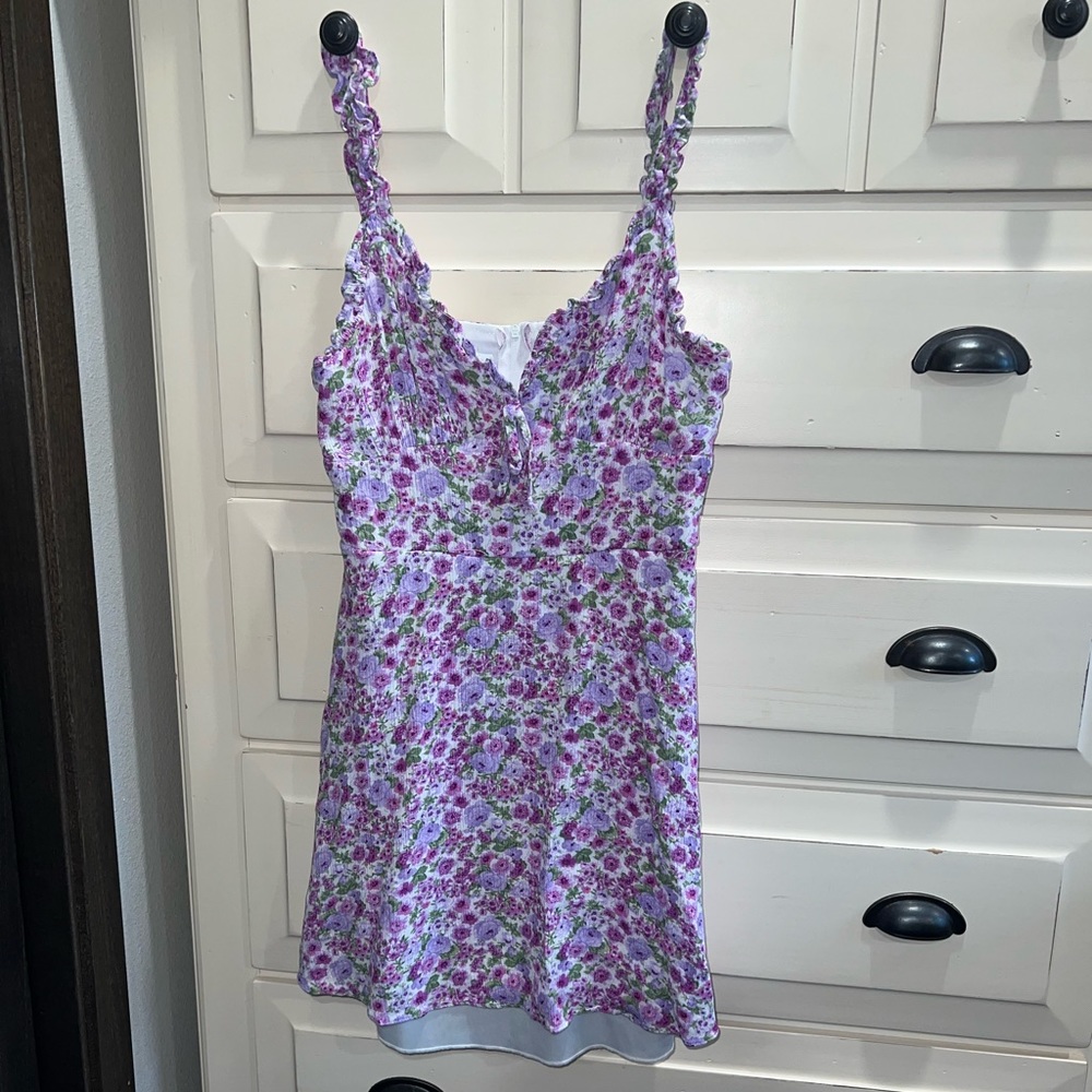 Color: Purple and white floral mini dress - Brand: B.Darlin - Size: 3/4